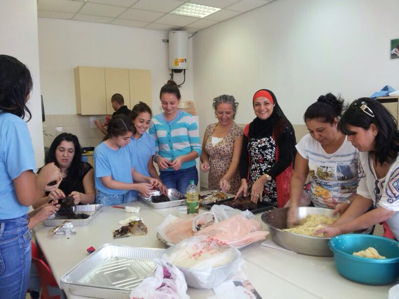 بالصور: أجواء عيد أضحى مميزة في مدرسة أجيال الثانوية بمدينة يافا